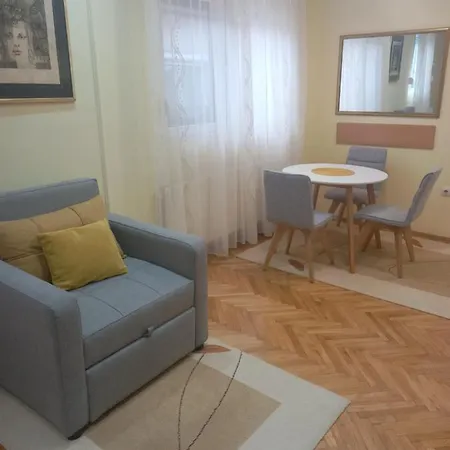 Leda Apartmani Smederevo Exterior photo